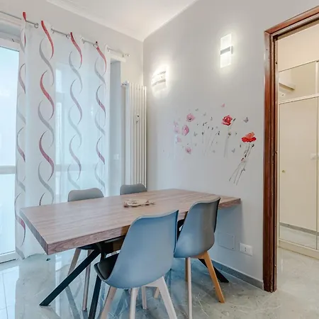Guesthost - Mm Carducci Comfy With Terrace * טורינו