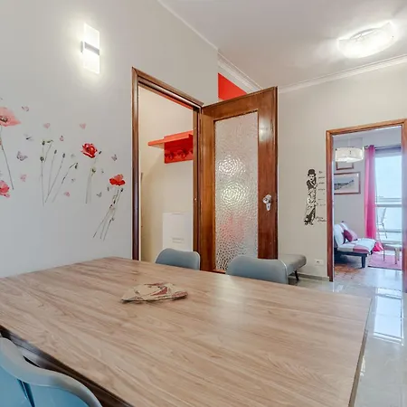 Apartamento Guesthost - Mm Carducci Comfy With Terrace *