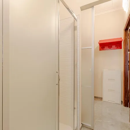 Guesthost - Mm Carducci Comfy With Terrace Apartamento Turín