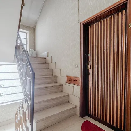 Guesthost - Mm Carducci Comfy With Terrace דירה *