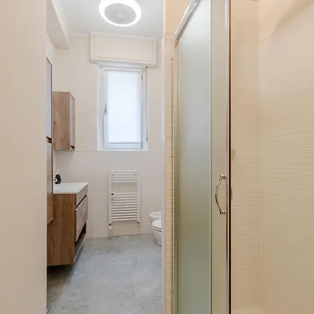 Guesthost - Mm Carducci Comfy With Terrace *